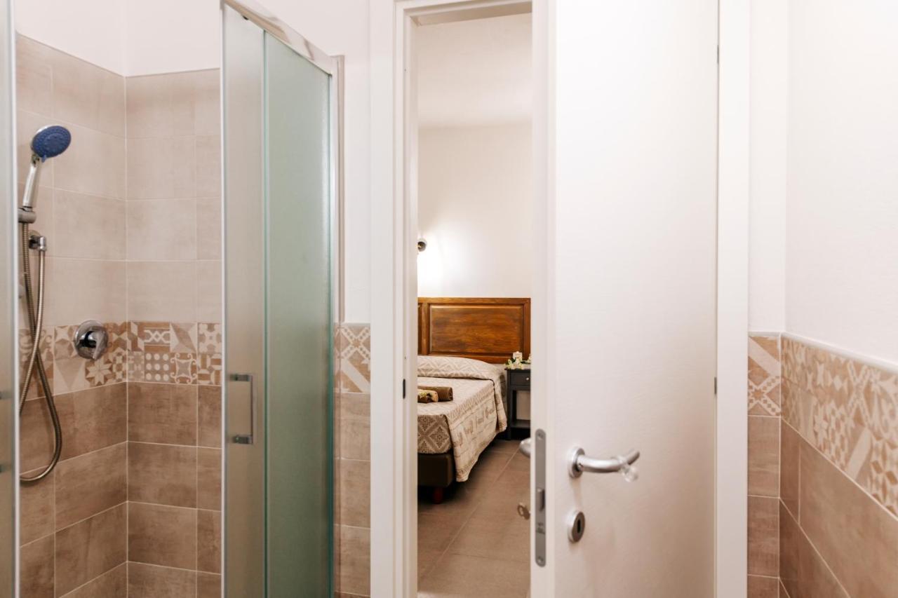Domo Mediterranea Affittacamere-Guest House SantʼAntìoco 外观 照片
