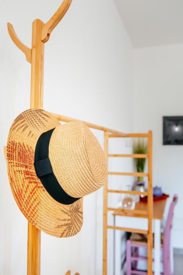 Domo Mediterranea Affittacamere-Guest House SantʼAntìoco 外观 照片