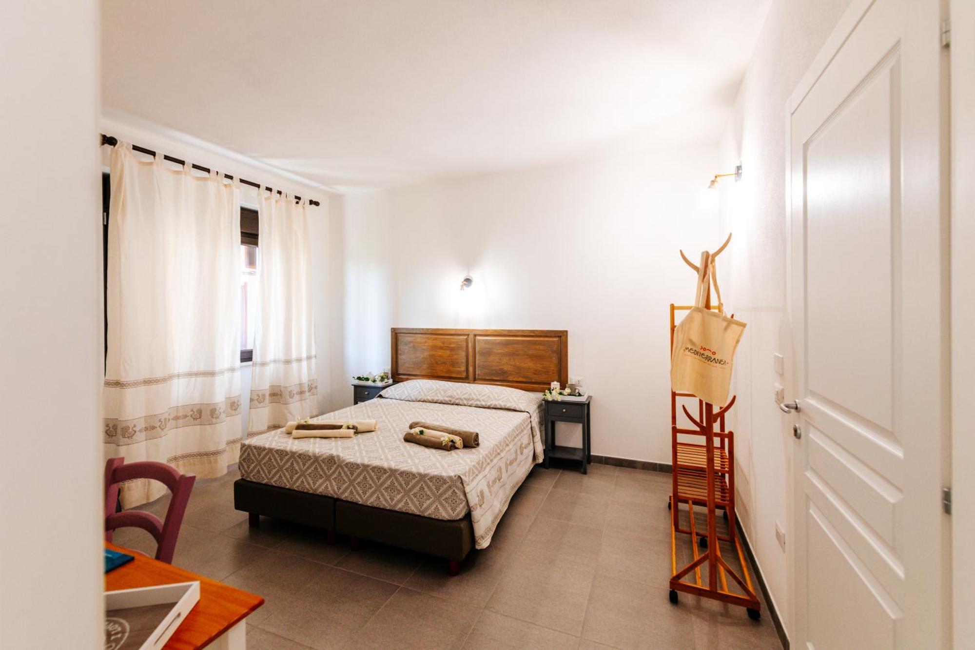 Domo Mediterranea Affittacamere-Guest House SantʼAntìoco 外观 照片