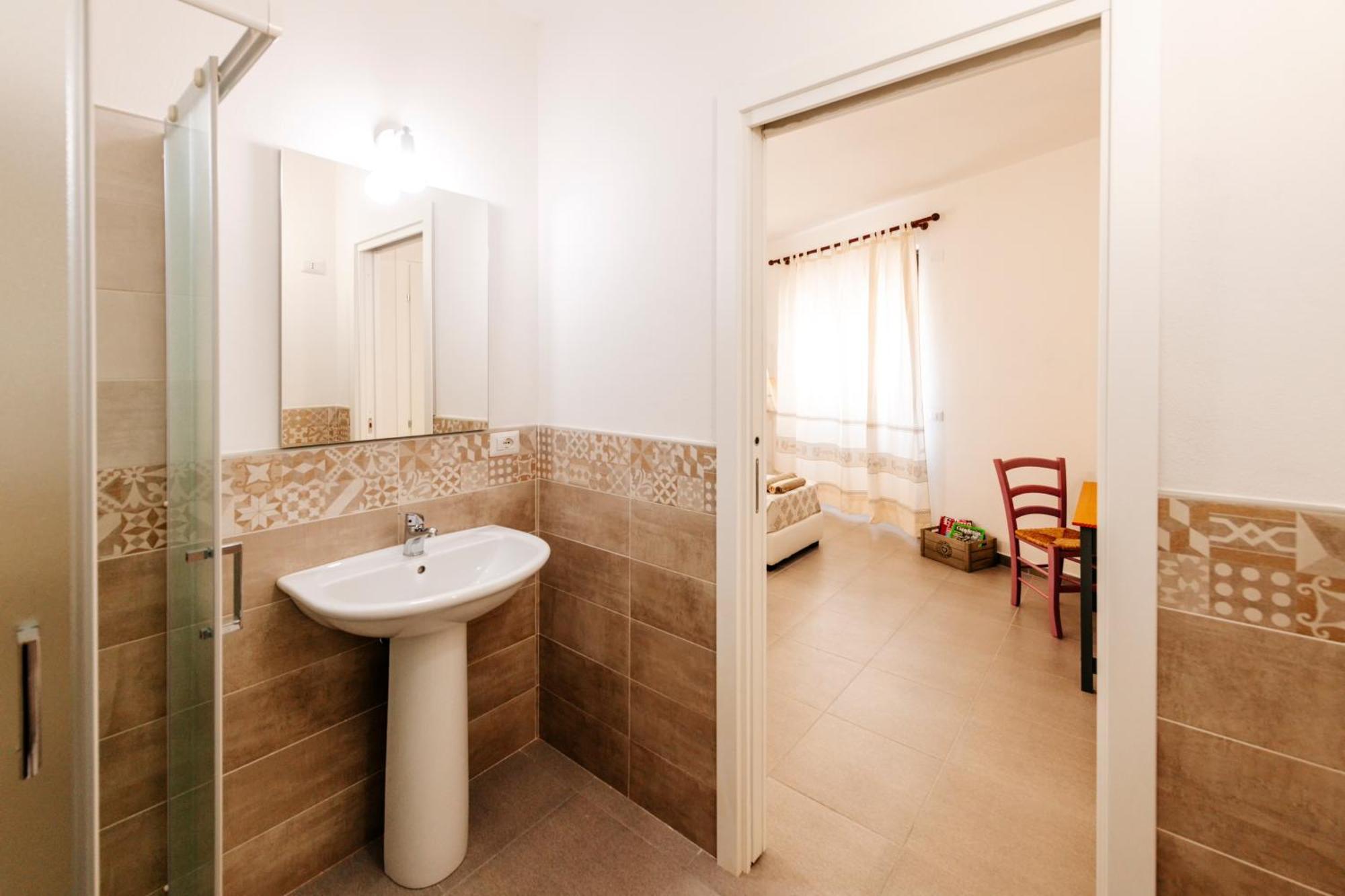 Domo Mediterranea Affittacamere-Guest House SantʼAntìoco 外观 照片